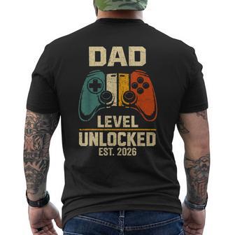 Dad Level Unlocked Est 2026 First Time New Dad Gamer Daddy Men's T-shirt Back Print - Thegiftio UK
