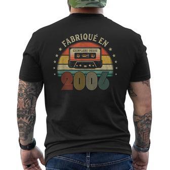 Fabriqué En 2006Intage Cassette Cadeau Anniversaire 2006 T-shirt imprimé au dos - Cadeauxyz