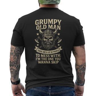 Grumpy Old Man Wikingeraxtarkastisch Humor T-Shirt mit Rückendruck - Seseable