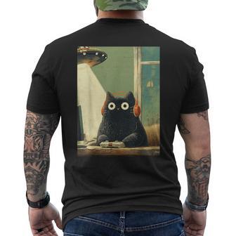 Japanischechwarze Gamer Catideospiele Abduktion Ufopace T-Shirt mit Rückendruck - Geschenkecke