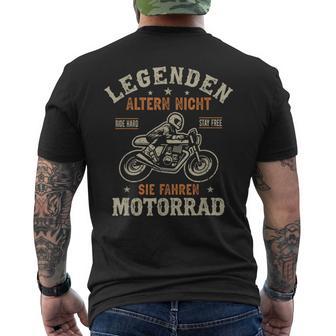 Legenden Altern Nichtie Fahren Motorrad T-Shirt mit Rückendruck - Seseable