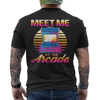 Meet Me At The Arcade Gameraporwave レトロビデオゲーム ゲーマービデオゲーム メンズTシャツ バックプリント - Kawaiitshirt
