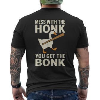 Mess With The Honk You Get The Bonk メンズTシャツ バックプリント - Kawaiitshirt
