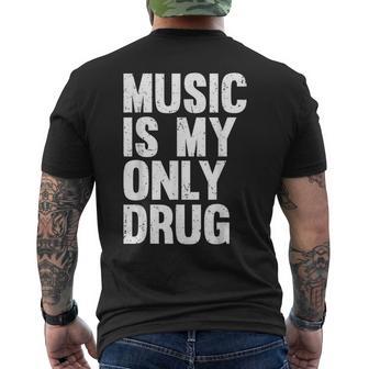 Music Is My Only Drug グラフィックプリント メンズTシャツ バックプリント - Kawaiitshirt