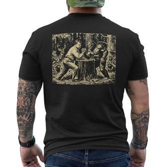 Theodore Roosevelt Teddy And Bigfoot Arm Wrestling Retro Men's T-shirt Back Print - Thegiftio UK