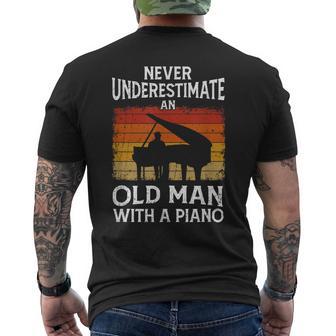 Pianist Never Underestimate An Old Man With A Piano Men's T-shirt Back Print | Seseable UK