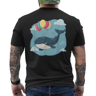 Tra Le Nuvole Con Un Divertente Costume A Forma Di Balena T-shirt da uomo con stampa posteriore - Novitaregali