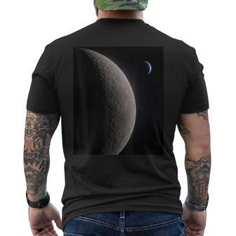 Vista De Lauperficie Lunar Con La Escena Astronómica De La Media Luna De La Tierra Camiseta Hombre Estampado Espalda - Regaloses