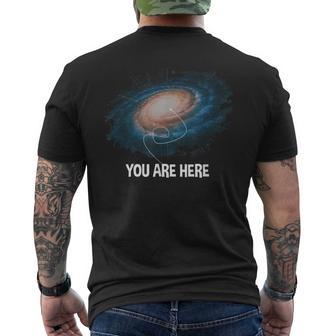 You Are Here 宇宙 銀河 天文学 メンズTシャツ バックプリント - Kawaiitshirt