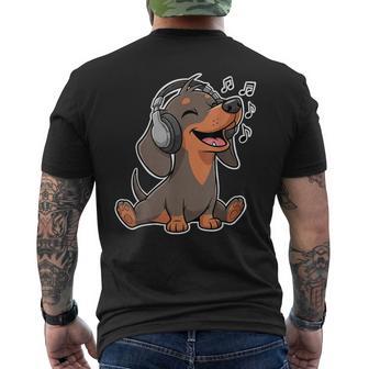 かわいいダックスフント音楽愛好家ヘッドフォン メンズTシャツ バックプリント - Kawaiitshirt
