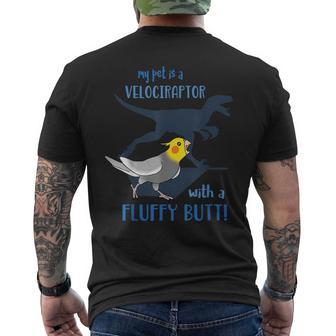 わたしのペットはふわふわお尻オカメインコの鳥を持ったベロキラプトル メンズTシャツ バックプリント - Kawaiitshirt
