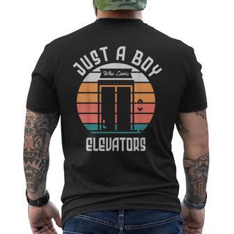 エレベーターが大好きな少年 エレベーターメカニック エレベーター。 メンズTシャツ バックプリント - Kawaiitshirt
