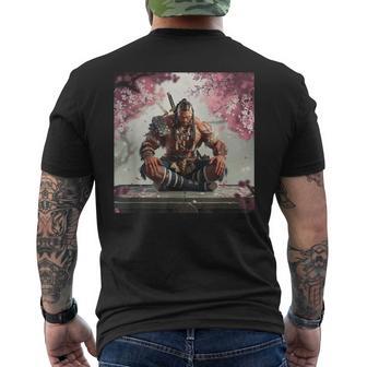 サムライ アフロ アフリカ 瞑想 桜の下 メンズTシャツ バックプリント - Kawaiitshirt
