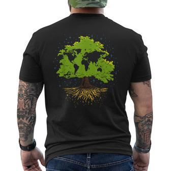 ツリー世界地図自然愛好家アーボリスト庭師 メンズTシャツ バックプリント - Kawaiitshirt