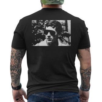 ブラジルのレーシングドライバー アイルトン・セナ 1985 メンズTシャツ バックプリント - Kawaiitshirt
