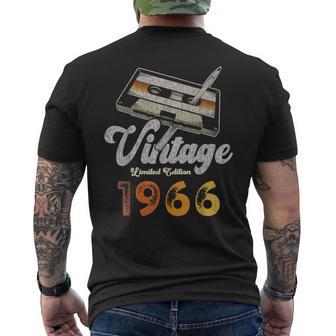 ヴィンテージ1966 カセット・ペンシル 60歳の誕生日 メンズTシャツ バックプリント - Kawaiitshirt