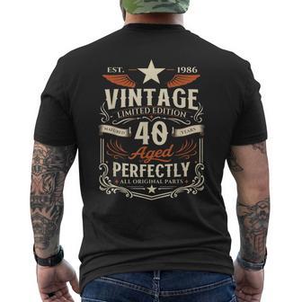 ヴィンテージカー 1986 年 40 歳の誕生日 1986 年のクラシックカー メンズTシャツ バックプリント - Kawaiitshirt