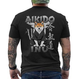 合気道 秋田犬 おもしろ合気道 秋田犬 日本mma メンズTシャツ バックプリント - Kawaiitshirt
