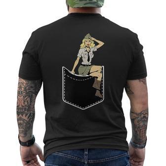 胸にピンナップガール グラフィックtシャツ クラシック ピンナップポスター メンズTシャツ バックプリント - Kawaiitshirt