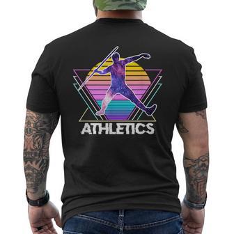 陸上競技 やり投げ スポーツ レトロ ヴィンテージaporwave 90 年代 メンズTシャツ バックプリント - Kawaiitshirt