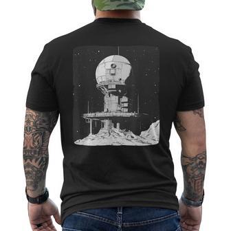面白いスペースオデッセイムーンベースエンブレム。 メンズTシャツ バックプリント - Kawaiitshirt