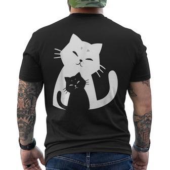 黒猫と白猫 メンズTシャツ バックプリント - Kawaiitshirt