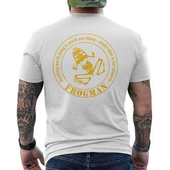 Frogman Diver ダメージ加工。 メンズTシャツ バックプリント - Kawaiitshirt