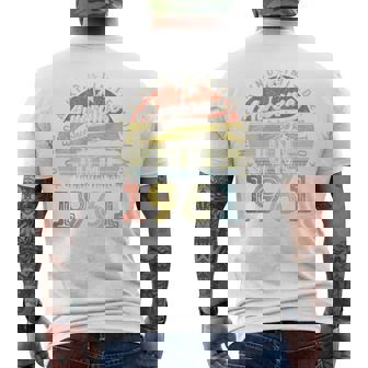 オンバック 65 限定版 1961年6月65日 誕生日 メンズTシャツ バックプリント - Kawaiitshirt