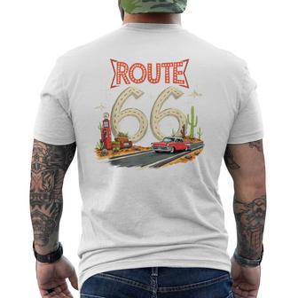 クラシック レトロ ルート66 砂漠の情景 赤 ヴィンテージ 車 メンズTシャツ バックプリント - Kawaiitshirt