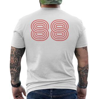 クールなレトロなレタリングジャージ、背番号88 1988 Born メンズTシャツ バックプリント - Kawaiitshirt