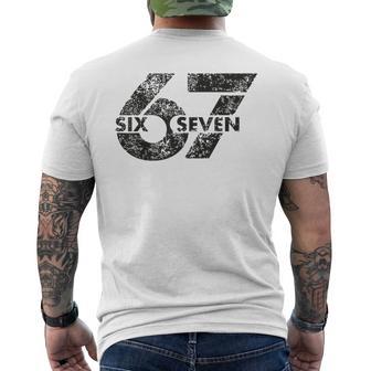 ミーム-67 シックスセブン メンズTシャツ バックプリント - Kawaiitshirt