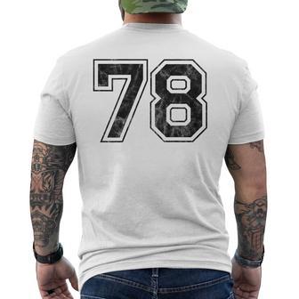 背中に78番。 メンズTシャツ バックプリント - Kawaiitshirt
