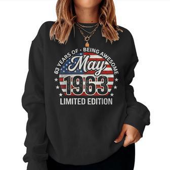 5月63歳の誕生日 男性 女性 1963年 素晴らしいアメリカ国旗 レディーススウェットシャツ - Kawaiitshirt
