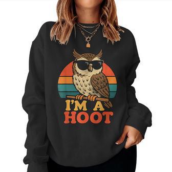 Retro Owl I’M A Hoot Vintage Animal Women Sweatshirt - Thegiftio UK