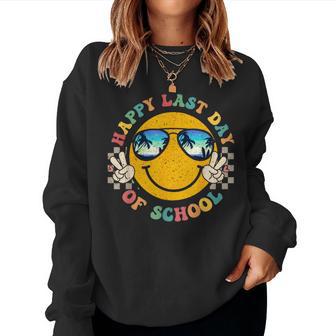 Happy Last Day Of School Smile Face Retro Teacher Summer Women Sweatshirt | Mazezy
