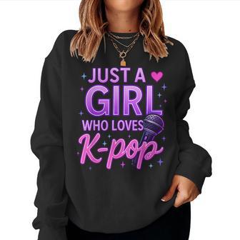 Just A Girl Who Loves K-Pop Korean Listening Kpop Lovers Women Sweatshirt - Thegiftio UK