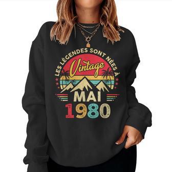 Vintage Mai 1980 Cadeau Anniversaire 46 Ans Hommes S Sweat-shirt pour femme - Cadeauxyz