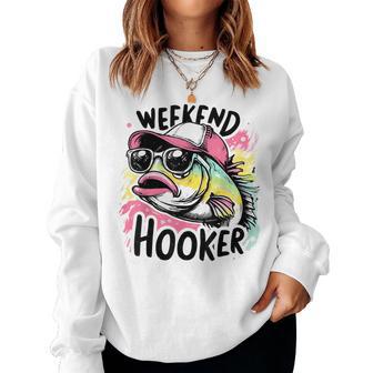 Weekend Hooker Fishing Fishing Girl Fisherman Women Sweatshirt - Thegiftio UK