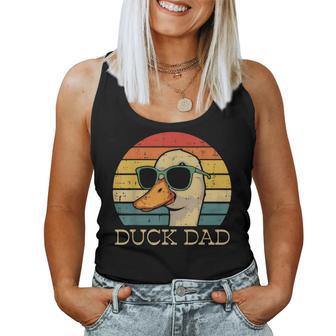 Fathers Day Duck Dad Retro Goose Papa Daddy Hunting Hunter Women Tank Top - Monsterry