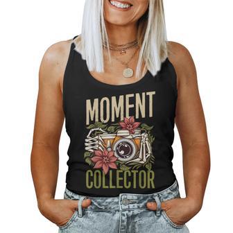 Moment Collector カメラマン カメラ メンズ レディース 写真 レディースタンクトップ - Kawaiitshirt