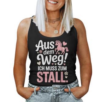 Reiten Aus Dem Weg Ich Muss Zumtall Pferdemädchen Pferde Tank Top Frauen - Seseable