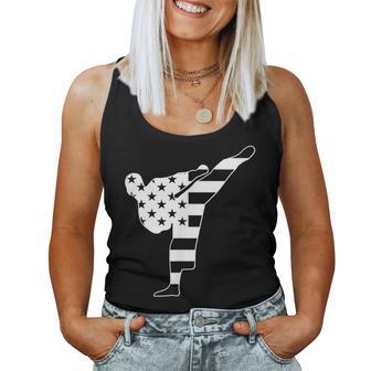 テコンドー 空手 アメリカ国旗 男性 女性 男の子 女の子 テコンドー レディースタンクトップ - Kawaiitshirt