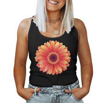 開花期のハンサムなガーベラの花 レディースタンクトップ - Kawaiitshirt