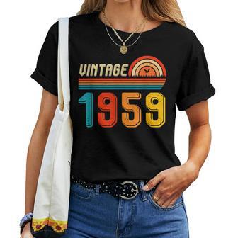 67歳の誕生日プレゼント 67歳 男性 女性 レトロ ヴィンテージ 1959 レディースTシャツ - Kawaiitshirt