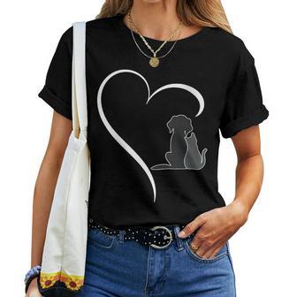 Amante De Las Mascotas Con Corazón De Perros Y Gatos Cuello Camiseta de mujer - Regaloses