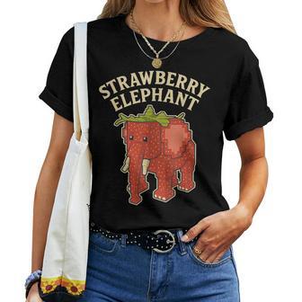 Erdbeer-Elefant – Lustiges Italienisches Gehirnrot Gaming Meme T-shirt Frauen - Seseable