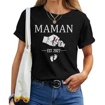 Maman Est 2027 Annonce De Grossesse Future Maman 2027 T-shirt femme - Cadeauxyz