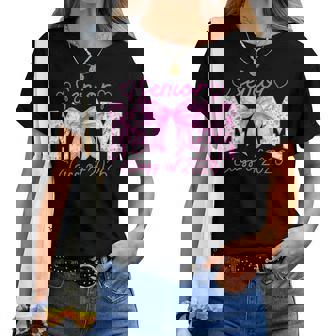 Senior Mom Class Of 2026 Proud Mother Of Graduate Pink Bow Women T-shirt | Seseable CA