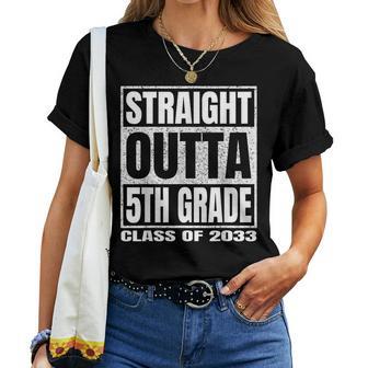 Straight Outta 5Th Gradechool Graduation Class Of 2033 レディースTシャツ - Kawaiitshirt