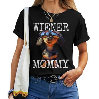 Wiener Mommyウィンナー・マミー ダックスフンド・ママ ダックスフンド・ママ 母の日 ダックスフンド レディースTシャツ - Kawaiitshirt